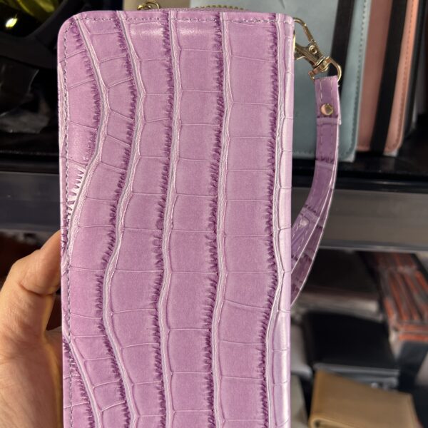 Woman wallet
